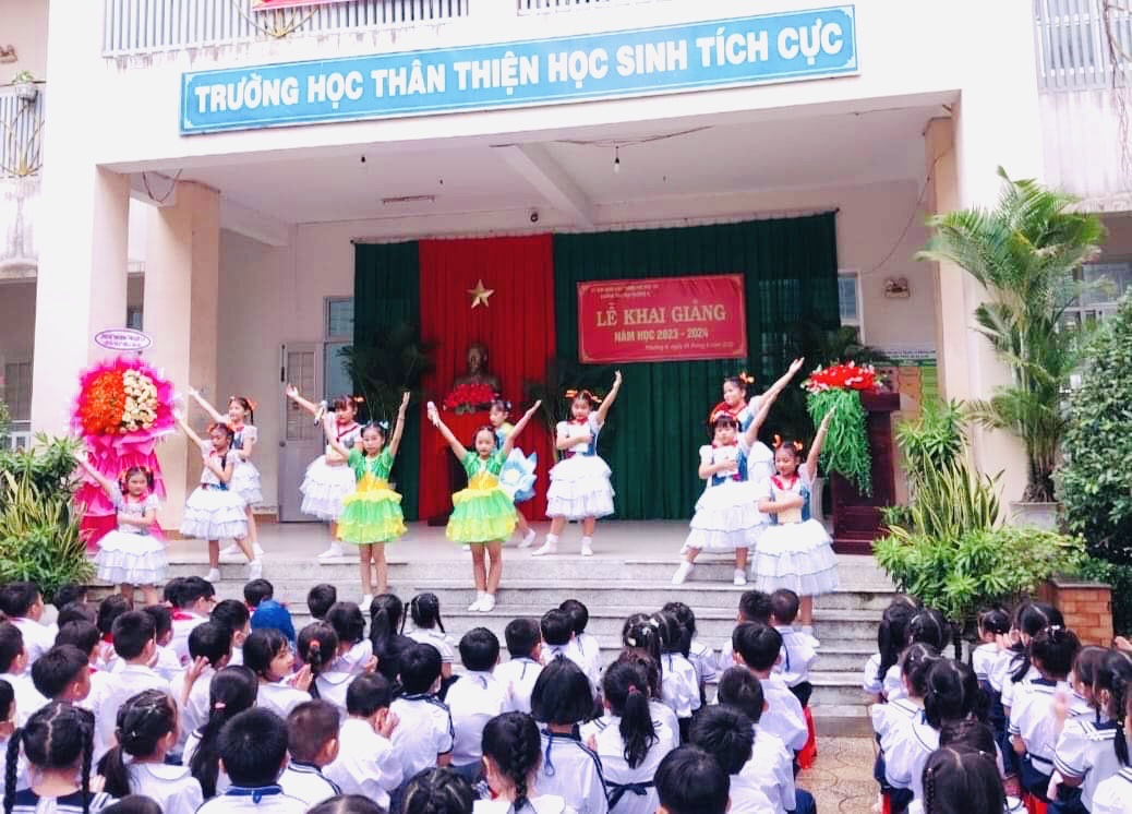 Khai giảng năm học 2023-2024
